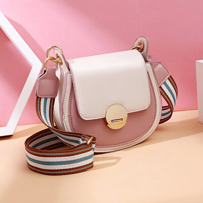 

Little Girl Summer Fashion Net Red Texture Saddle Bag Girl Broadband Slant Shoulder Girl Bag