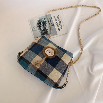 

Cute lion shoulder bag 2019 new style plaid canvas bag wild fairy small net red crossbody bag