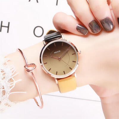 

Casual Analog Watch Simple Fashion Wrist Watches With Leather Strap