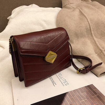 

Ins super fire bag female 2019 new Korean version of the fashion casual texture wild chain shoulder slung small square bag