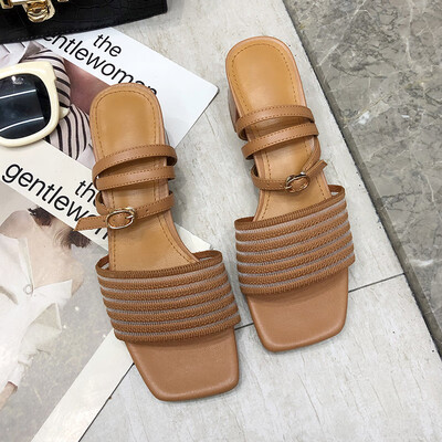

Two sandals women summer Korean version of the fashion wearing thick heeled cool slippers with sandals woman