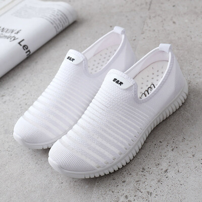 

White shoes women 2019 summer breathable summer mesh Joker Korean version of the new mesh a pedal soft bottom mesh shoes