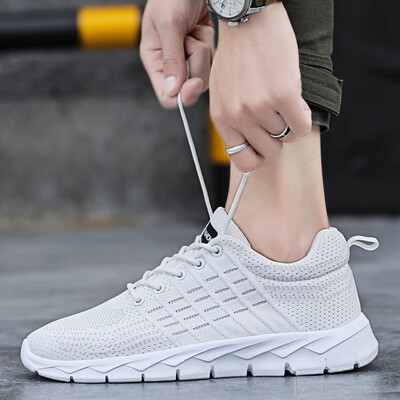 

2019 new summer flying woven mesh shoes mens sports&leisure running tide shoes Korean version of the trend of breathable white mens shoes
