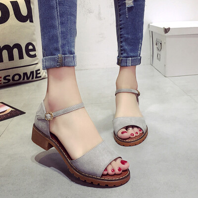 

Korean version 2018 summer hundred school soft sister flat soles thick heels sandals womens shoes the original residence is a