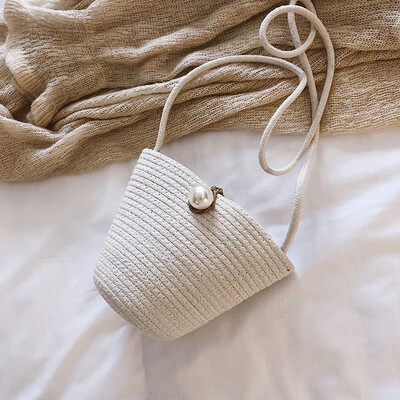 

Ins super fire small bag 2019 summer Korean version of the woven bucket bag fairy Messenger bag simple wild shoulder bag