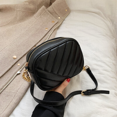 

high-level womens bag chic simple chain small square bag new 2019 vintage small bag single-shoulder oblique bag