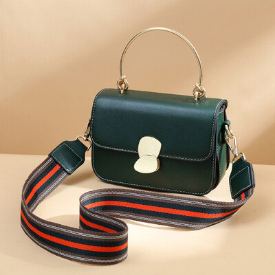 

On the new small womens bag spring&summer tide Korean fashion simple small square bag Joker shoulder Messenger bag