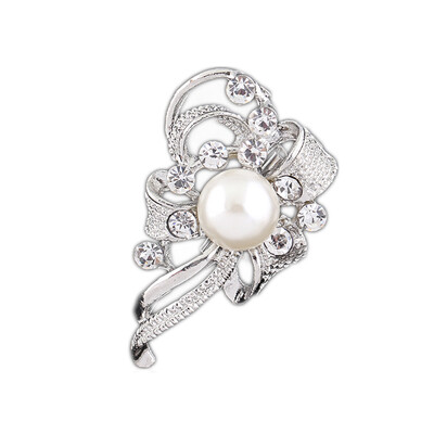 

Simple Personality Women Dress Decoration Bow Gift Fashion Diamante Silver Brooch Bow Silver Brooch Pin Scarf pearls Elegant