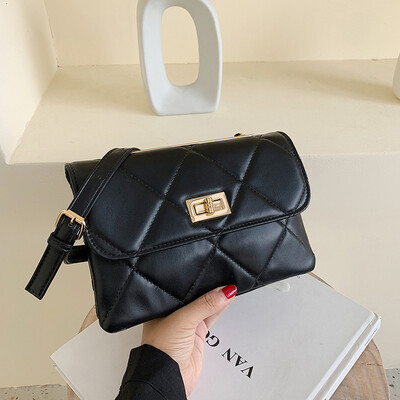 

Korean version of small bags 2019 new Linger chain embroidered small square bag fashion slung a single shoulder bag