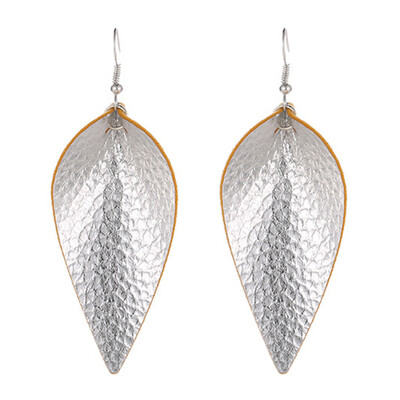 

Simple Fashion Leaves Drops Earrings PU Artificial Leather Pendent Earrings Ornaments Teardrop-shaped Bohemian Earrings