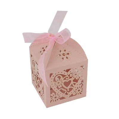 

New Hot 50Pcslot Love Heart Laser Cut Hollow Carriage Favors Gifts Candy Boxes With Ribbon Baby Shower Wedding Party Supplies