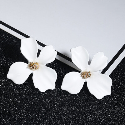 

Statement Big Flower Earrings For Women New Fashion Sweet Plant Drop Earrings Femme Brinco Temperament Wholesale Korean Jewelry