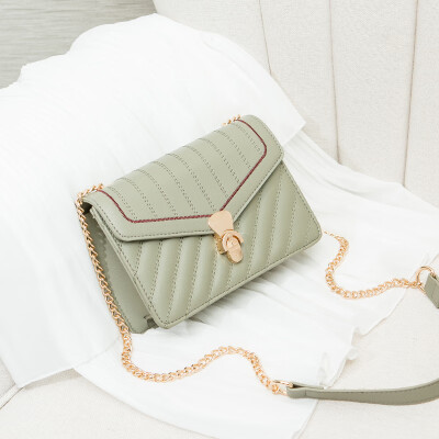 

Ins Super Fire Girl Korean Style Small Square Bag Fashion Lingge Chain Single Shoulder Messenger Bag