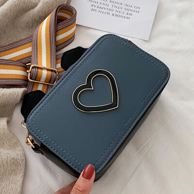 

Foreign girls small bag 2019 summer new Joker Messenger bag small fresh soft younger sister fashion small square bag