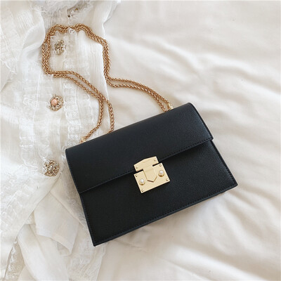 

New chain small bag female 2019 new Korean version of the wild single shoulder Messenger bag fashion lock buckle texture small square bag