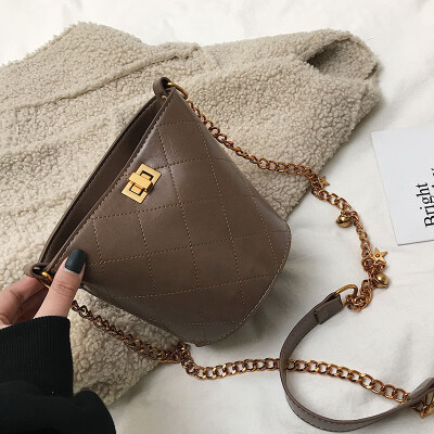 

Spring&summer retro bag female 2019 new wave Korean version of the wild single shoulder slung fashion casual rhombic chain bucket