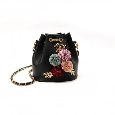 

Lady Flower Bucket Bag Crossbody Bags Summer Women PU Leather Fashion Messenger Bags Floral Chains Small Cute Shoulder Bags