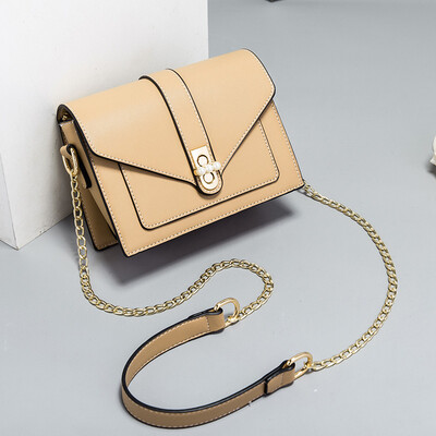 

High-grade sense of foreign temperament womens bag 2019 French minority slanting bag womens Baitao ins chain bag