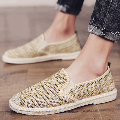 

2019 new summer woven straw shoes mens casual sandals wild trend youth personality bird nest hole mens shoes