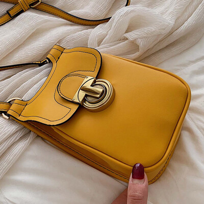 

Mobile phone bag women 2019 fashion Joker buckle shoulder bag summer mini coin purse messenger bag tide bag