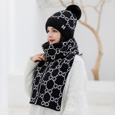 

In autumn&winter simple fur ball hat ladies set knitted scarf two-piece fashion warm&cold-proof head cap