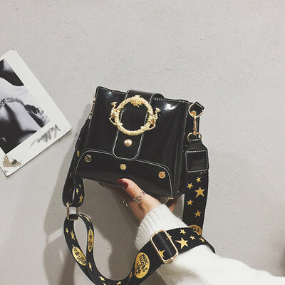 

Tailored Fashion Bright Leather Retro Wild Simple Bucket Single Shoulder Messenger Bag