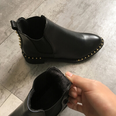 

Retro Martin Boots Female British Wind Autumn Rivet Fashion Shoes Ins Tide Leisure Chelsea Boots