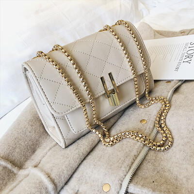 

Spring&summer new small bag female 2019 new wave Korean version of the wild single shoulder slung fashion chain rhombic small square bag