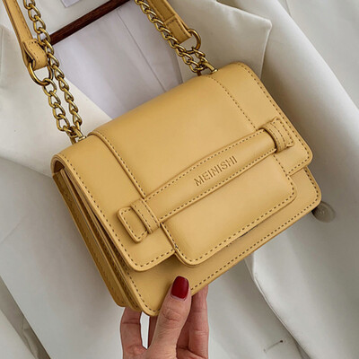 

Hong Kong style messenger bag women 2019 spring fashion foreign style shoulder bag Korean version of slung small square bag ins