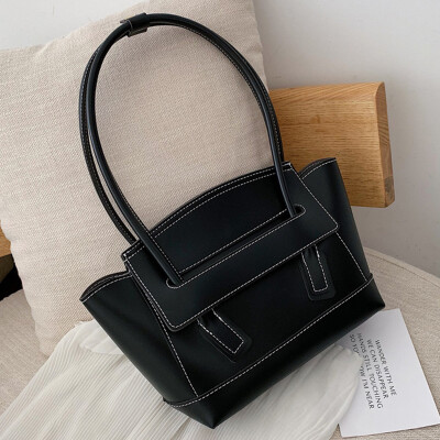 

On the new large bag women 2019 new stylish texture shoulder bag Joker leisure large capacity handbags