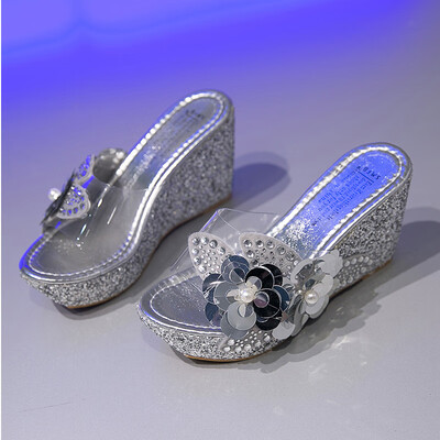 

Slipper women wear thick-bottomed fishmouth summer slope&water table rhinestone transparent flower slippers
