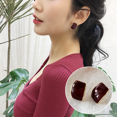 

2019 latest design brand creative literary fan drop glaze earrings generous minimalist earrings gifts for women