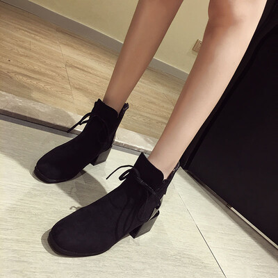 

Martin Boots Females Lean in Autumn ulzzang Coarse Zip Boots Behind Chelsea Boots