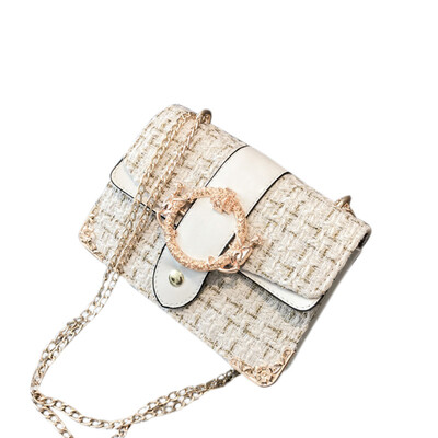 

Fashion woolen retro chain shoulder diagonal small square bag ladies retro small square bag fashion wild Messenger bag