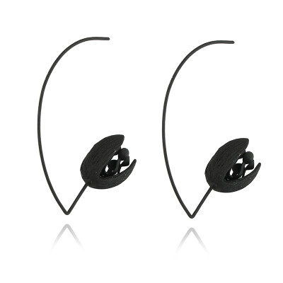

2017 Exquisite Leaf Vintage Jewelry Beautiful Beautiful Stud Earrings Pen for Women