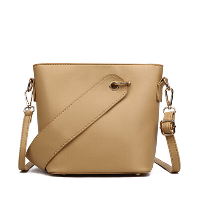 

Tailored Womens New Large-Capacity Fashion Womens Bag Slung Shoulder Bag