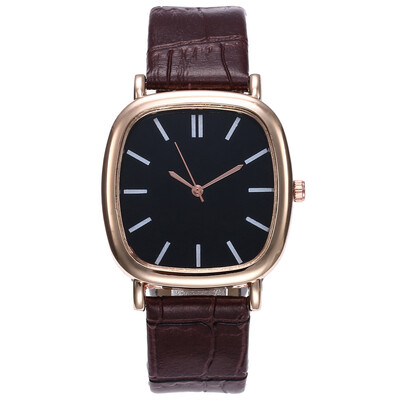 

New rose gold square shell simple men&women on the table couple creation