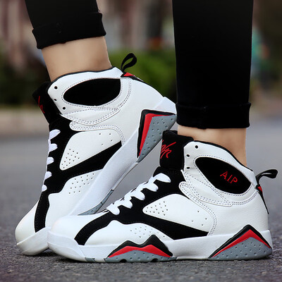 

2019 new Korean version of the trend of cotton shoes Gaobang sports shoes mens casual plus velvet high shoes summer warm shoes