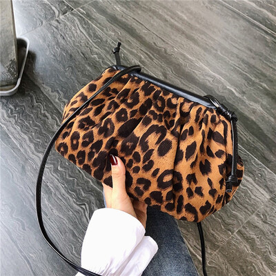 

Tailored Fashion Womens Outdoor Solid Color Ulti-Function Leopard Shoulder Bag
