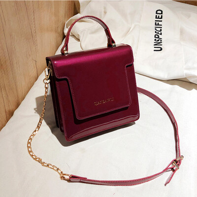 

Ins super fire bag female 2019 new Korean version of the portable fashion patent leather wild chain shoulder slung small square bag