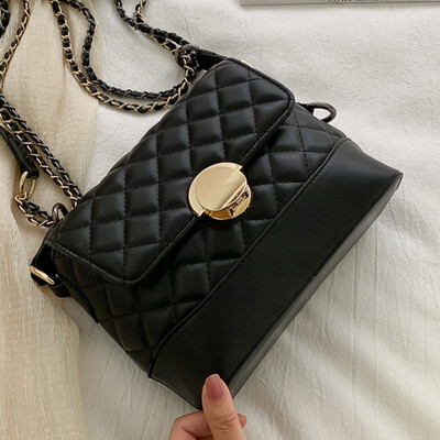 

North bag small bag woman 2019 new tide rhomboid chain lock buckle small square bag woman gas oblique satchel bag