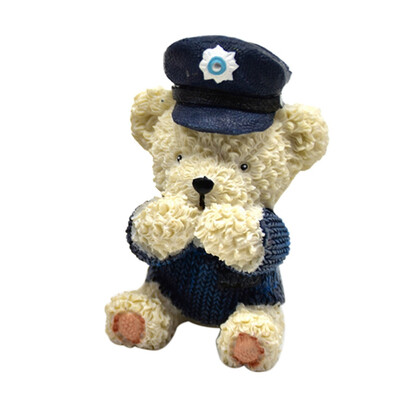 

New Cute 3D Three-Dimensional Small Bear Police Styling Fondant Cake Kitchen Accessories Cake Decorating Tools Bring A Cake Hear