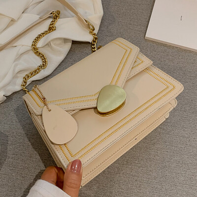 

Buckle small square bag 2019 new chain bag fashion Joker shoulder bag on the new slung bag womens bag
