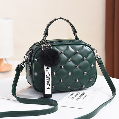 

Rivet fashion small square bag element personality portable bag Korean version of the wild single shoulder diagonal handbag