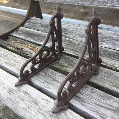 

2pcs Antique Cast Iron Brackets Garden Braces Rustic Shelf Stand Holder