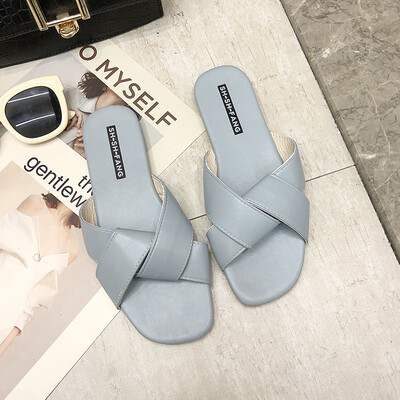 

In the summer of 2019 the new cross slipper flat-bottomed skid-proof drag soft bottom Korean version of simple Joker wear waterpr