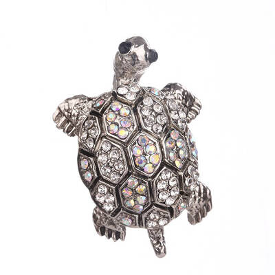 

Tortoise Women Brooch Rhinestone Decor Scarf Buckle Girls Alloy Breastpin Clothes Pin Jewelry Gifts