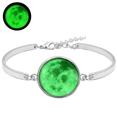 

Glowing in the Dark Galaxy Moon Bracelet For Women Jewelry Luminous Bangle Bracelet Vintage Link Chain Friendship Bracelets Gift