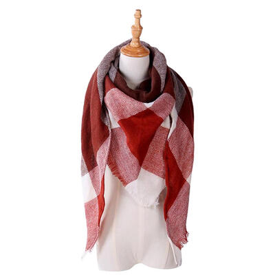 

Fashion Women Cashmere Warm Shawl Plaid Print Triangle Scarf Casual Decor