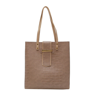 

Tide Korean version of the color square small bag wild wide shoulder strap lock single shoulder Messenger bag